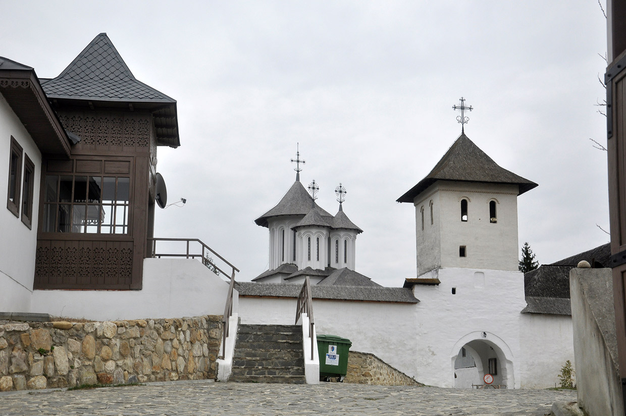 Manastirea Apostolache comuna Apostolache