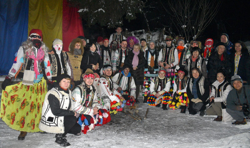 turisti2 Dolhestii Mici