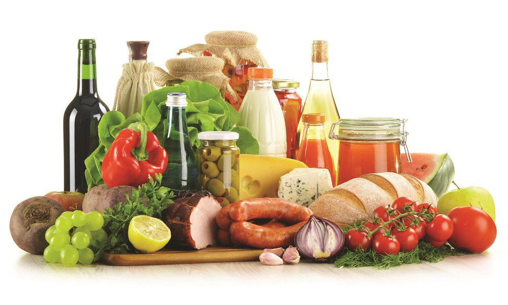 Atenție! Până la 112 aditivi alimentari la o masă festivă!
