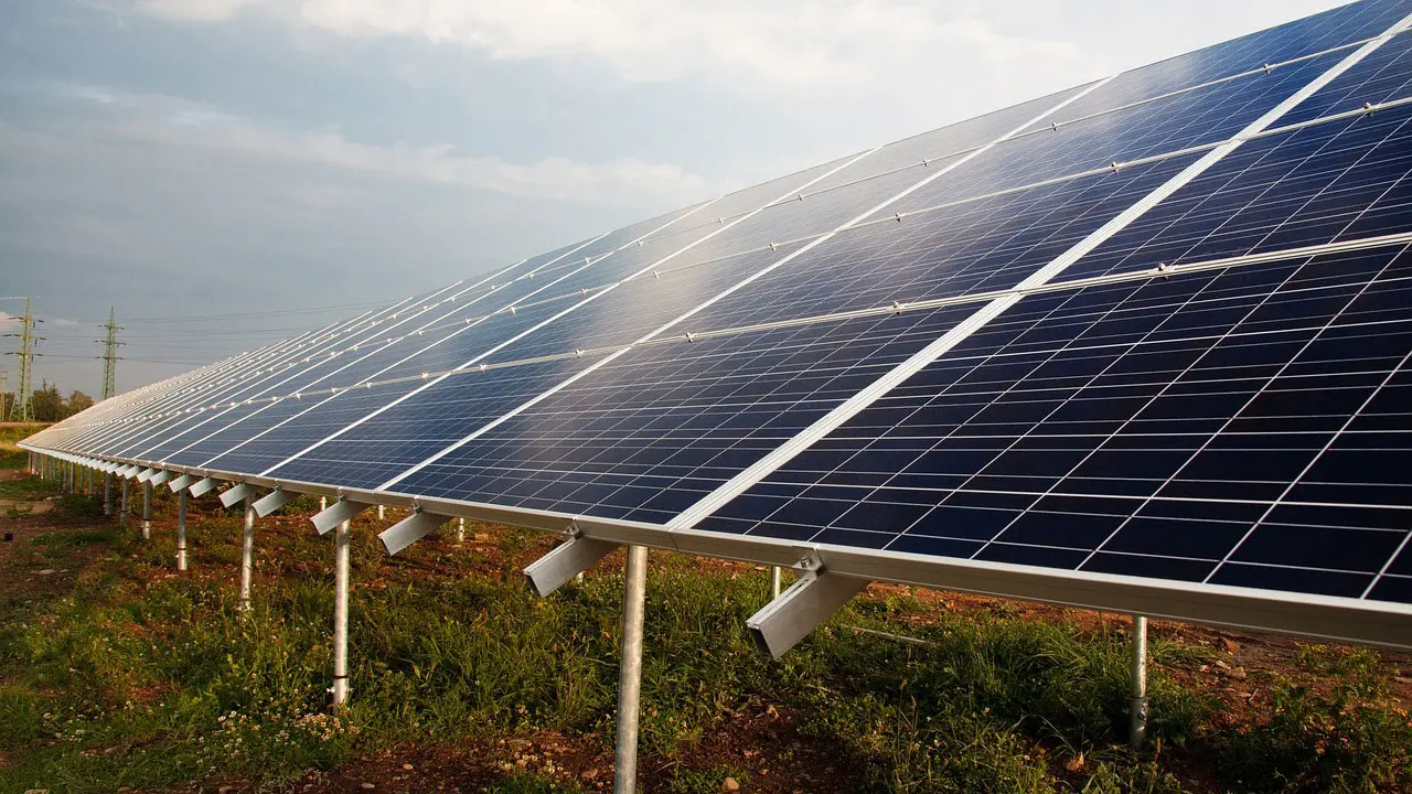 Panouri fotovoltaice folosite in agricultura