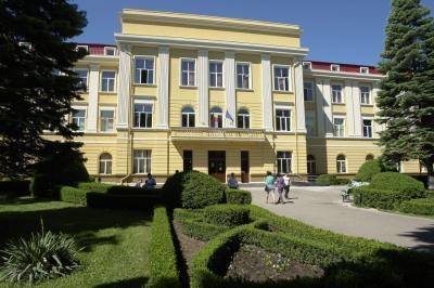 Viitorul studenţilor în agricultură: mulţi „sădiţi“, puţini „culeşi“