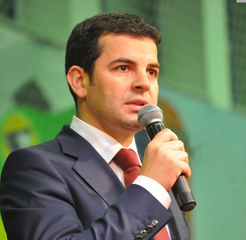 Daniel Constantin: Prin reducerea TVA la pâine la 9 la sută, încasările la buget ar creşte