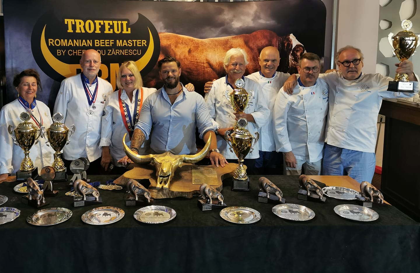 Gastronomia locală la Romanian Beef Master - chefi și produse demne de stele Michelin