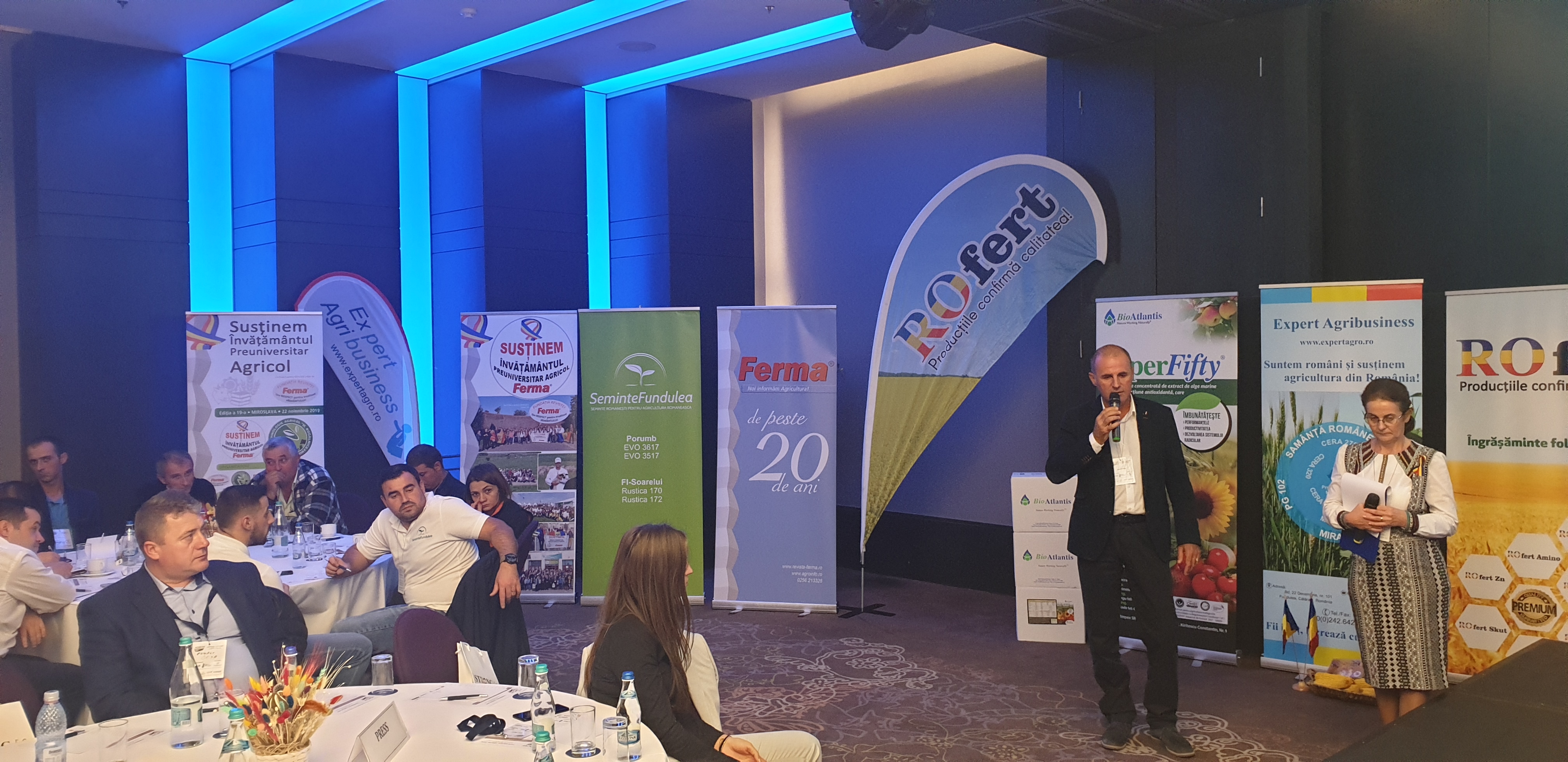 AGROW - dialog deschis între fermieri și experții în agricultură