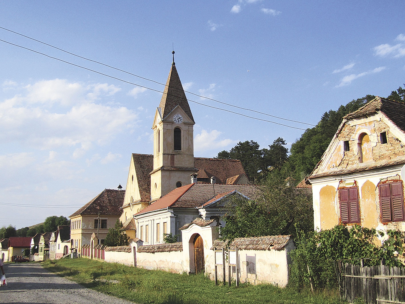 Itinerarii transilvane, călare și pe jos la Castelul Bethlen
