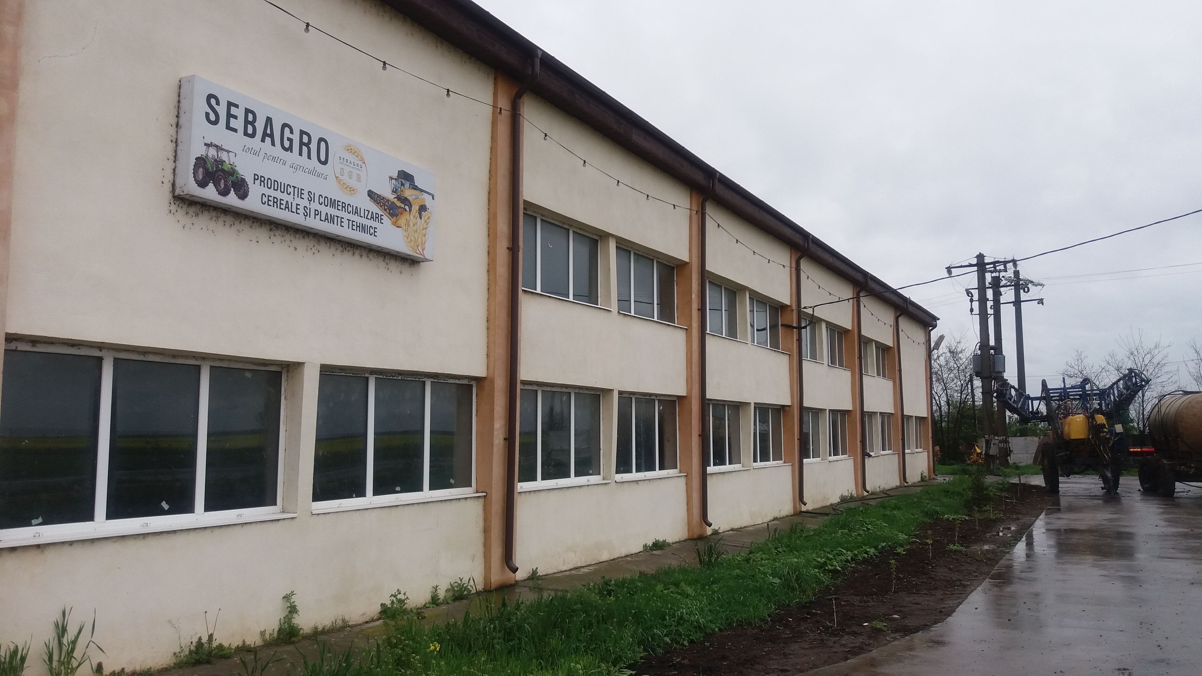 Se întâmplă în localitatea Cioranca din județul Buzău. Primele 30 ha cu porumb irigate prin picurare