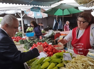 Tomate românești în toate piețele agroalimentare din Bucureşti