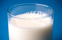 Vânzările de lapte au scăzut cu 45% din cauza scandalului aflatoxinei