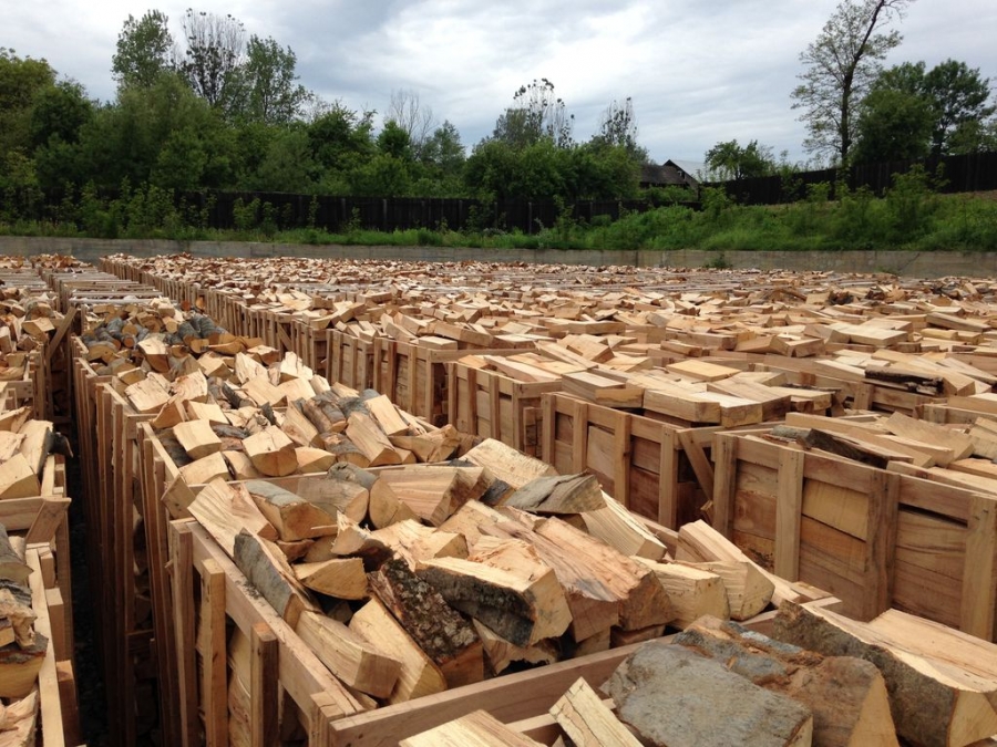 Imagini pentru Preț pentru lemne de foc. Cu cât se vinde metrul cub