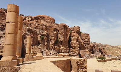 Petra, crinul cu parfum de nisip nabateean (I)