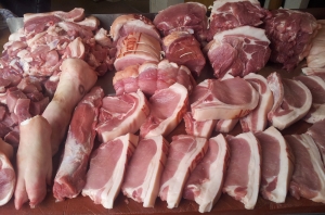 Rusia a restricționat importurile de porci și produse din carne de porc provenite din România