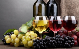 Noua generație de conservanți pentru vin: extractele botanice